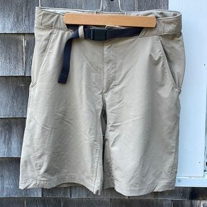 The North Face Tan Cargo Hiking Shorts Size 32